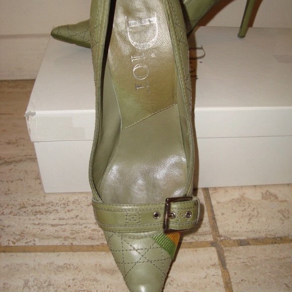 Authentic christian dior green stiletto pointy pump shoe silver buckle size 38 - Picture 9 of 12